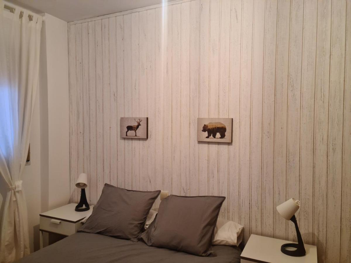 Appartement Tuhogarencerler Taquilla Parking En Pistas Extérieur photo