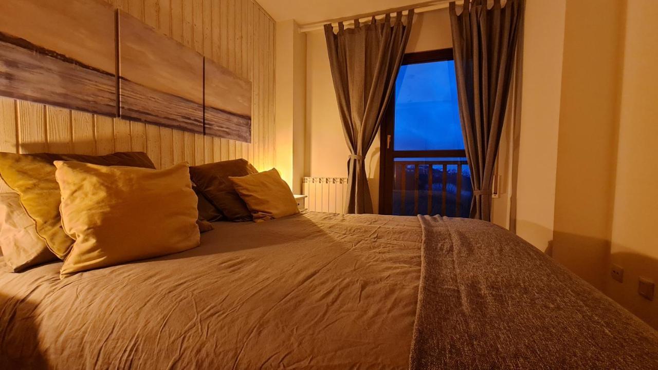 Appartement Tuhogarencerler Taquilla Parking En Pistas Extérieur photo